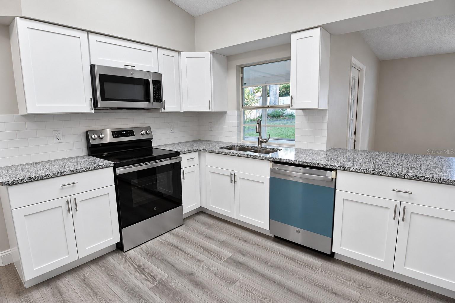 8402 ROYAL HART DRIVE, New Port Richey, FL 34653