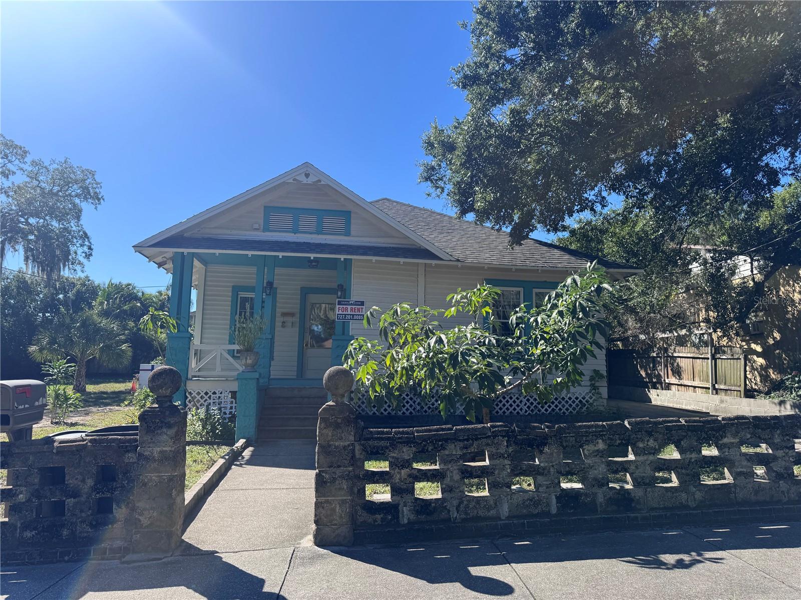 39 WEST PARK STREET, Tarpon Springs, FL 34689 39 WEST PARK STREET, Tarpon Springs, FL 34689