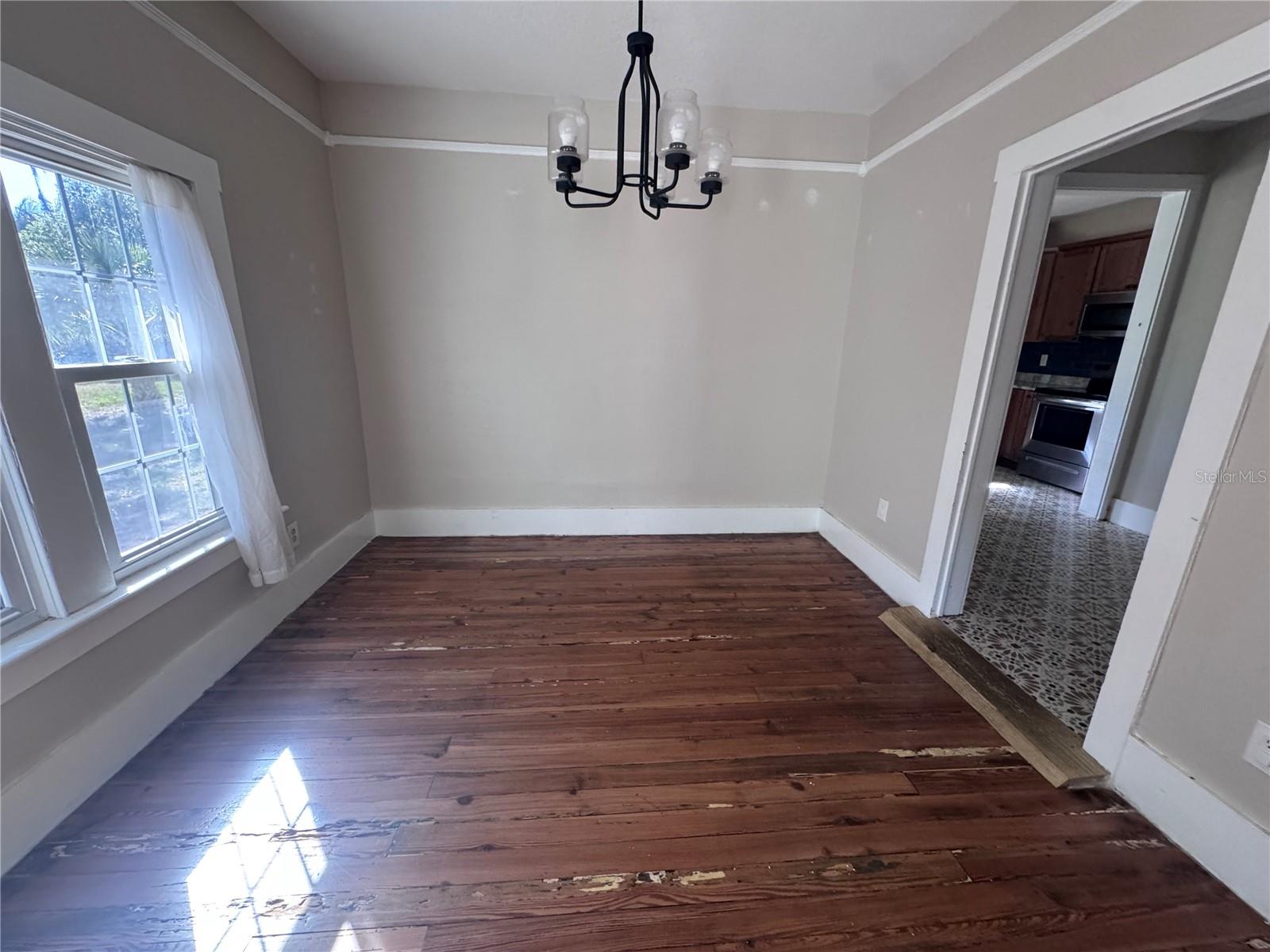 39 WEST PARK STREET, Tarpon Springs, FL 34689