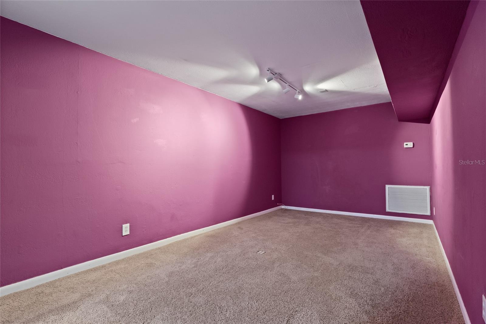 1211 BROOKSIDE DRIVE, Clearwater, FL 33764