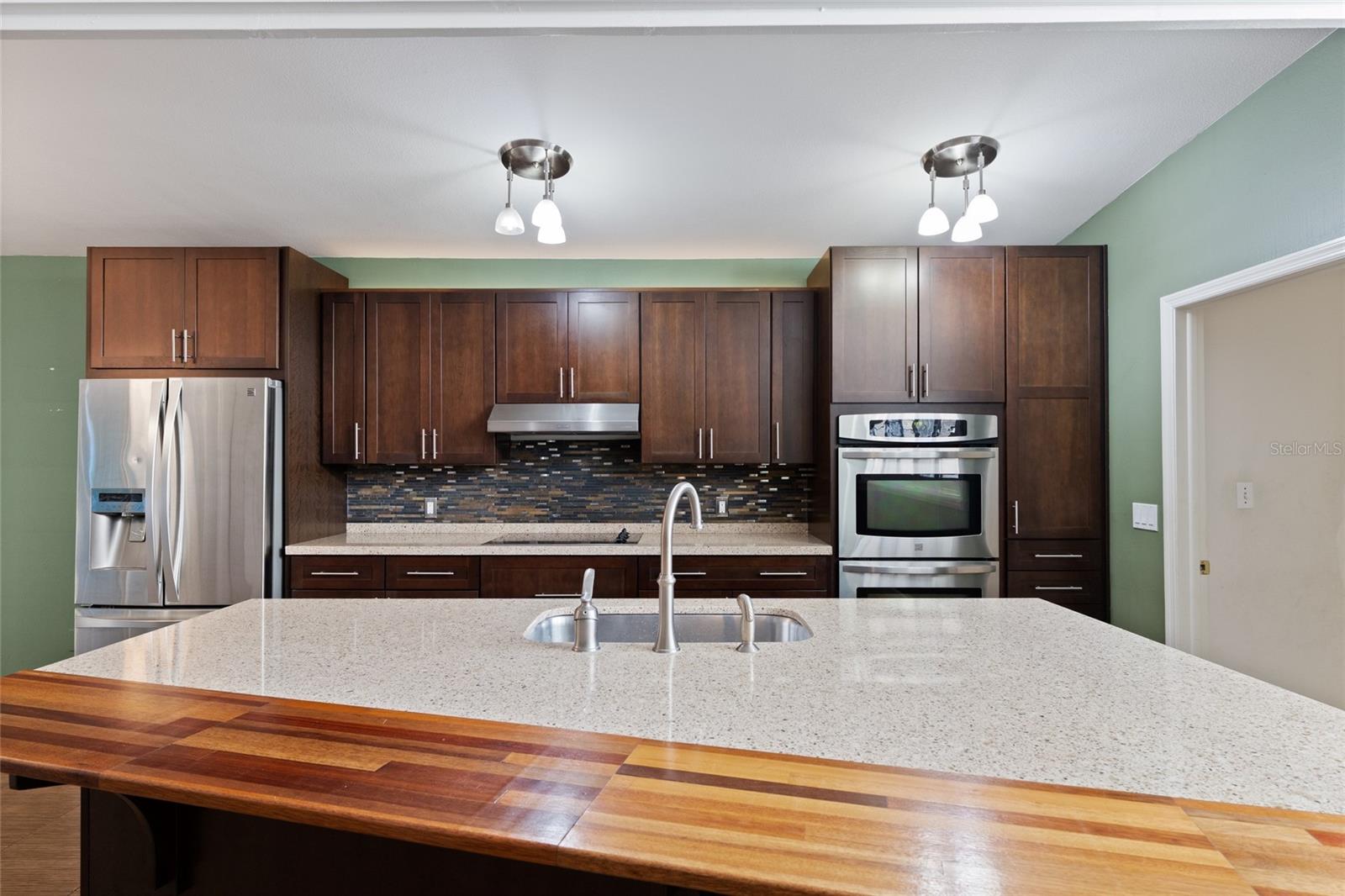 1211 BROOKSIDE DRIVE, Clearwater, FL 33764
