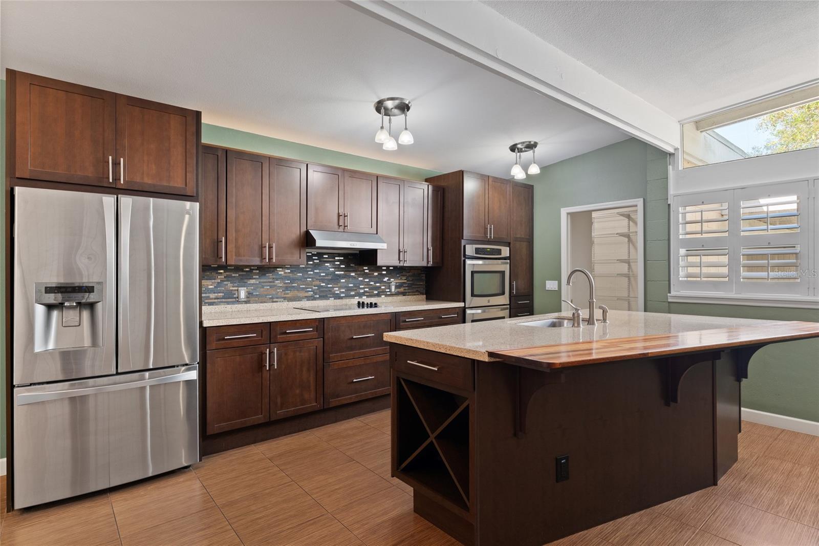 1211 BROOKSIDE DRIVE, Clearwater, FL 33764