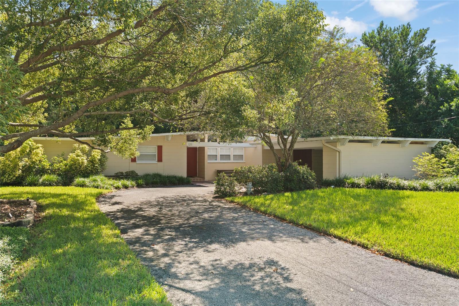 1211 BROOKSIDE DRIVE, Clearwater, FL 33764