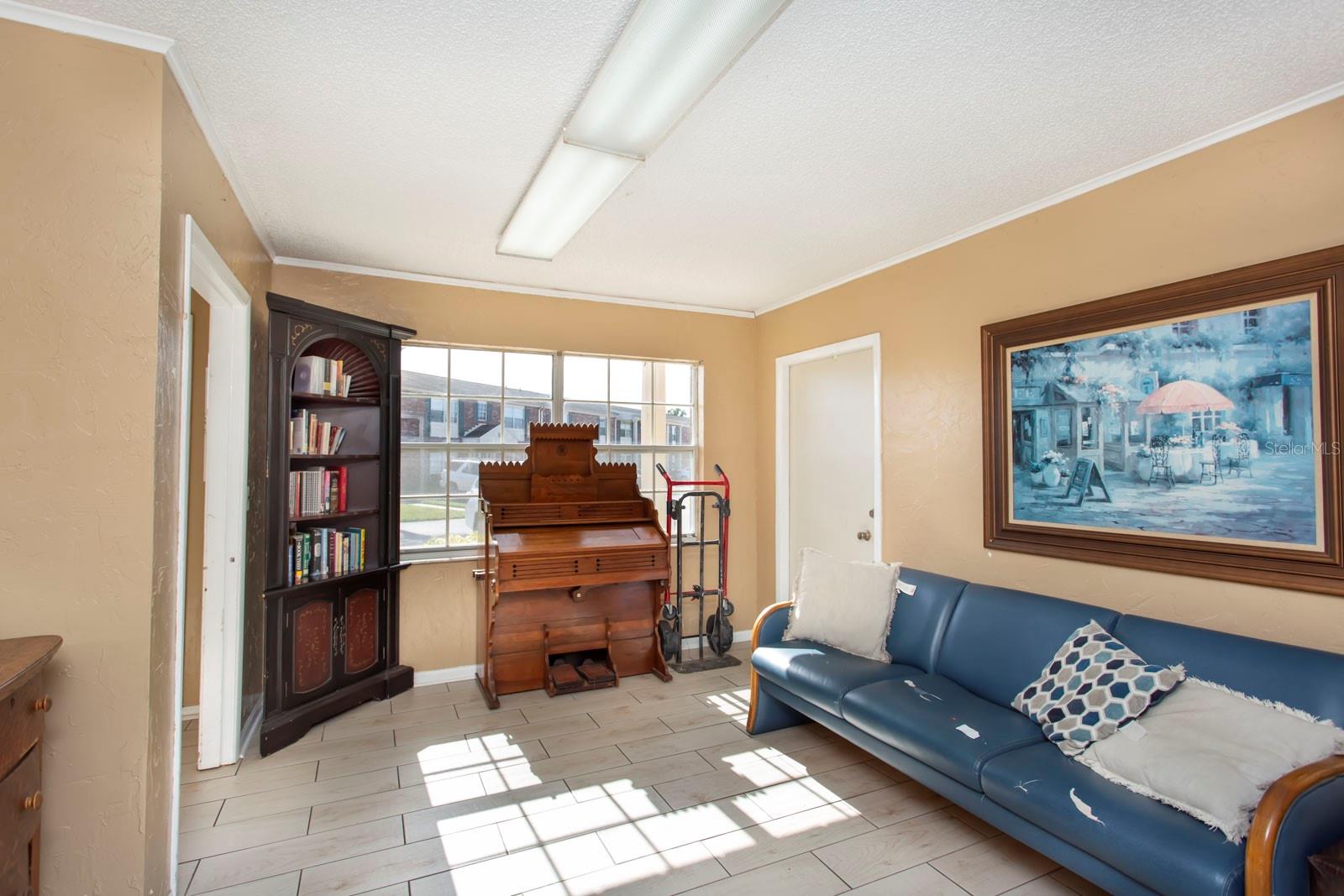 1920 E EDGEWOOD DRIVE, #B2, Lakeland, FL 33803
