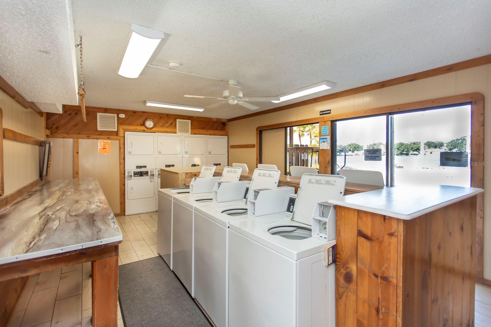 1920 E EDGEWOOD DRIVE, #B2, Lakeland, FL 33803
