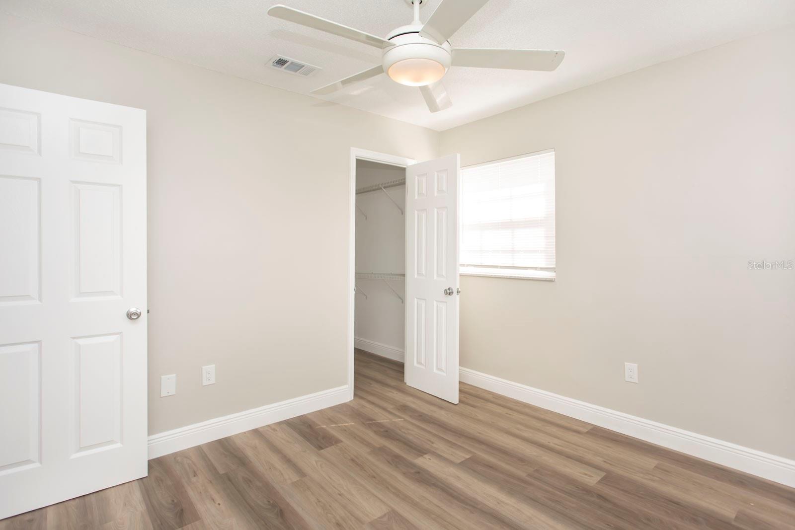 1920 E EDGEWOOD DRIVE, #B2, Lakeland, FL 33803