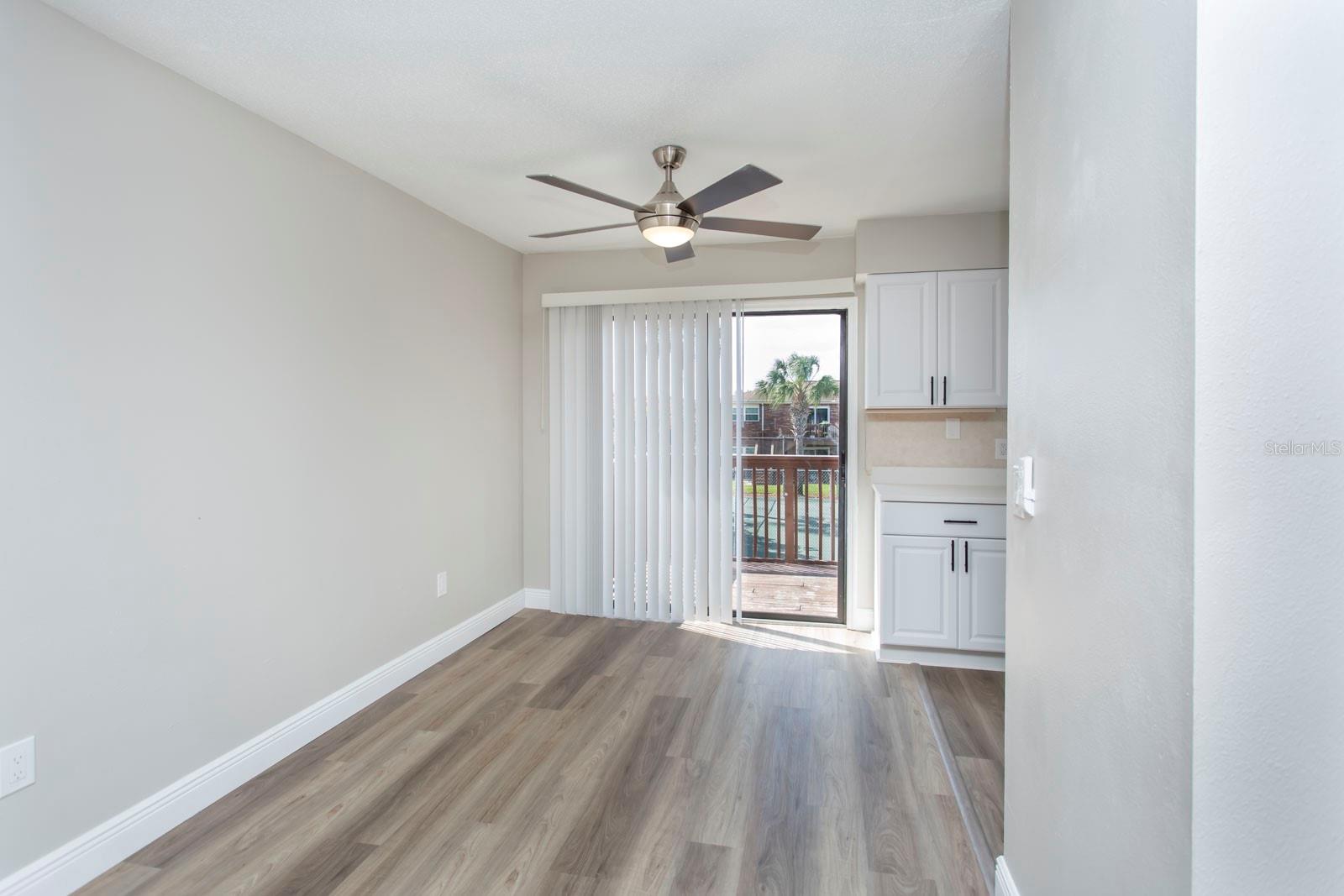1920 E EDGEWOOD DRIVE, #B2, Lakeland, FL 33803