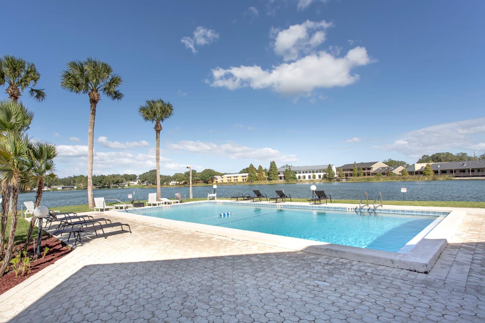 1920 E EDGEWOOD DRIVE, #B2, Lakeland, FL 33803