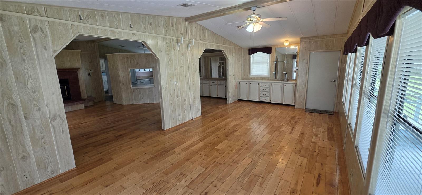 8090 E SUNRAY LANE, Floral City, FL 34436
