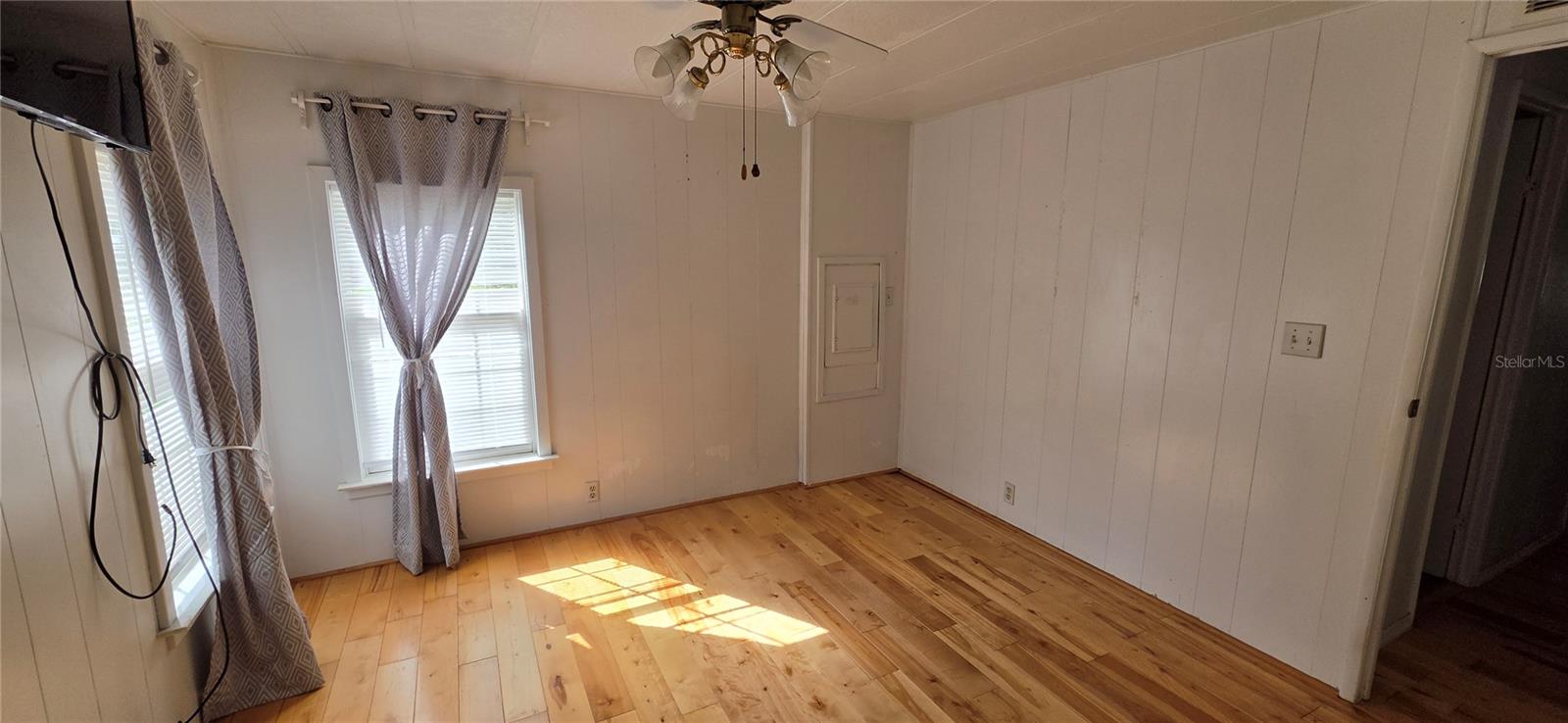 8090 E SUNRAY LANE, Floral City, FL 34436