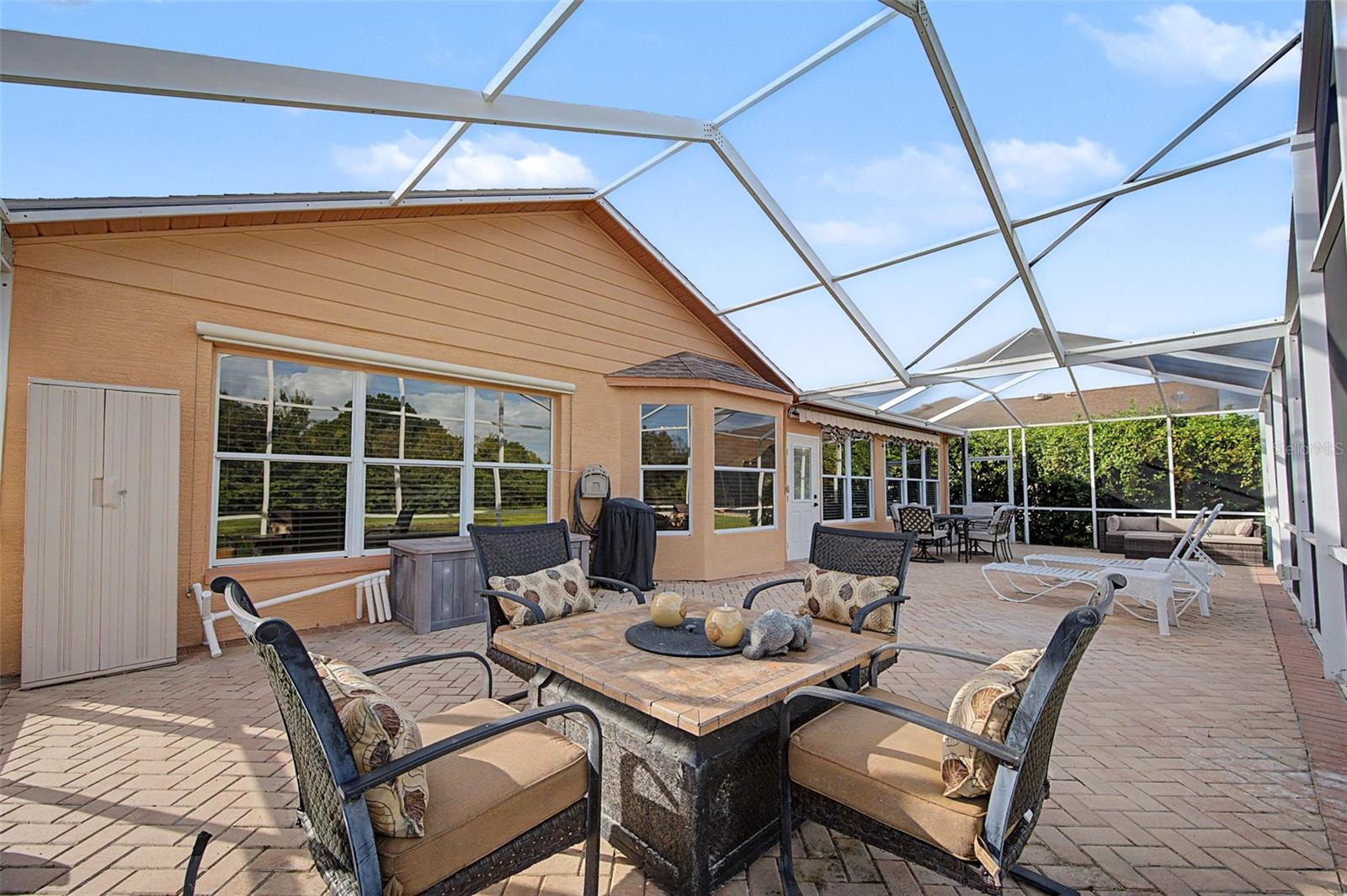 6112 COUNTRY RIDGE LANE, New Port Richey, FL 34655