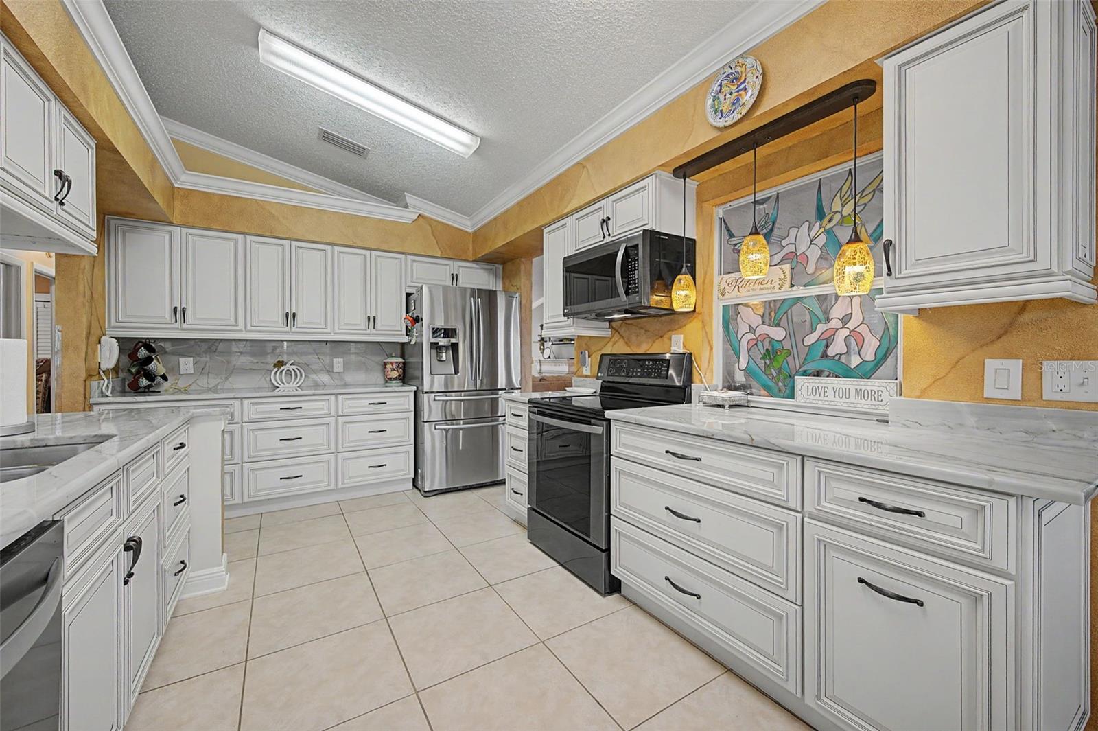 6112 COUNTRY RIDGE LANE, New Port Richey, FL 34655