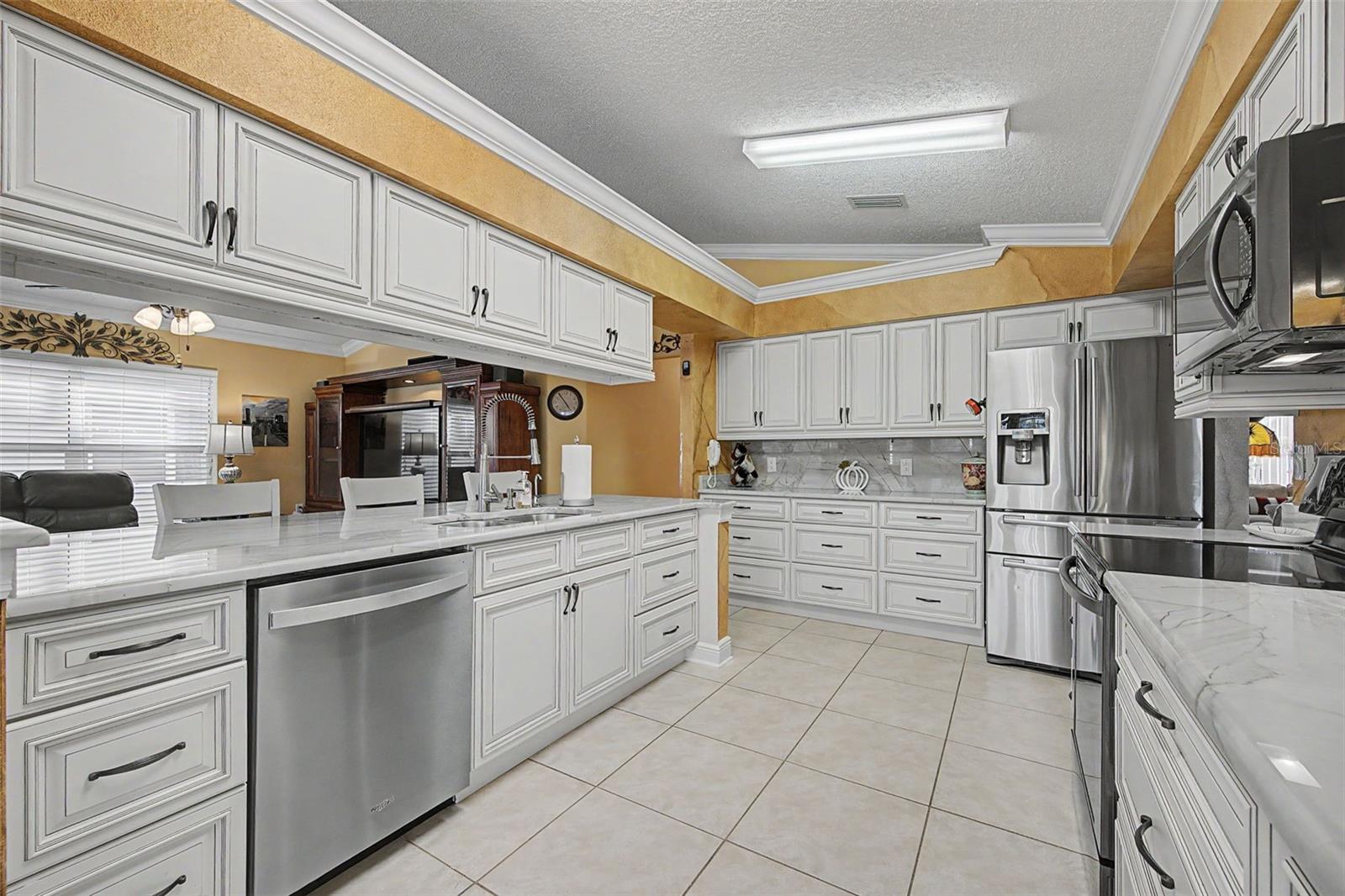 6112 COUNTRY RIDGE LANE, New Port Richey, FL 34655