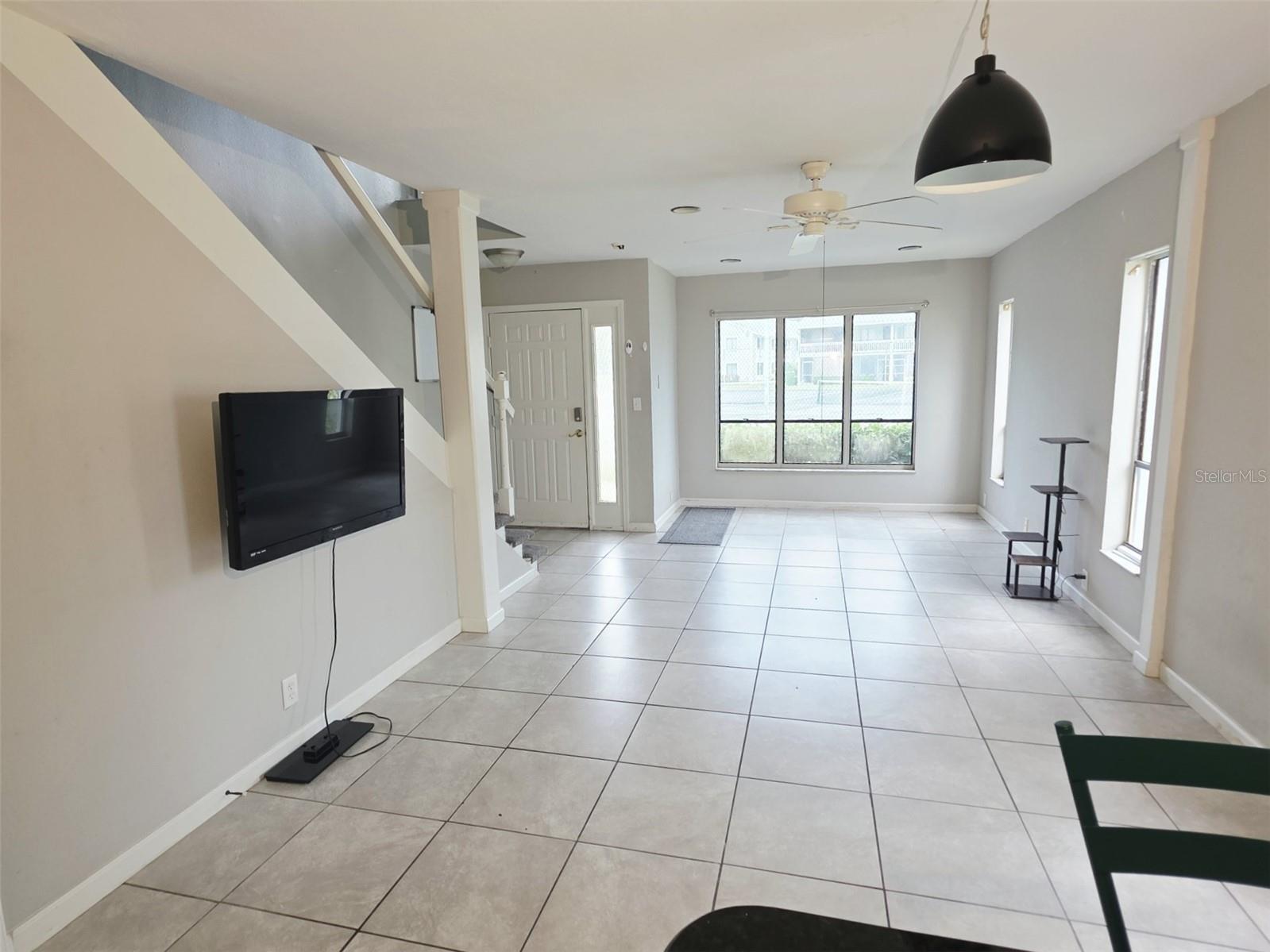 1735 CUPECOY CIRCLE, #L-1, Lutz, FL 33558