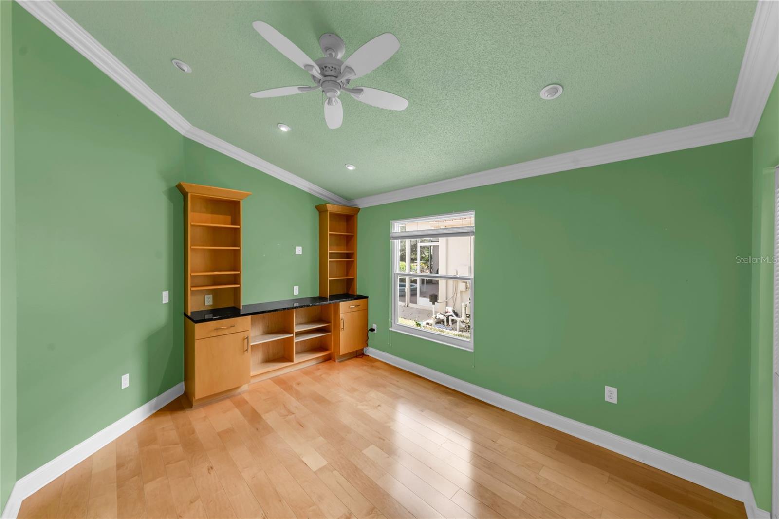 761 LIGHTHOUSE DRIVE, Tarpon Springs, FL 34689