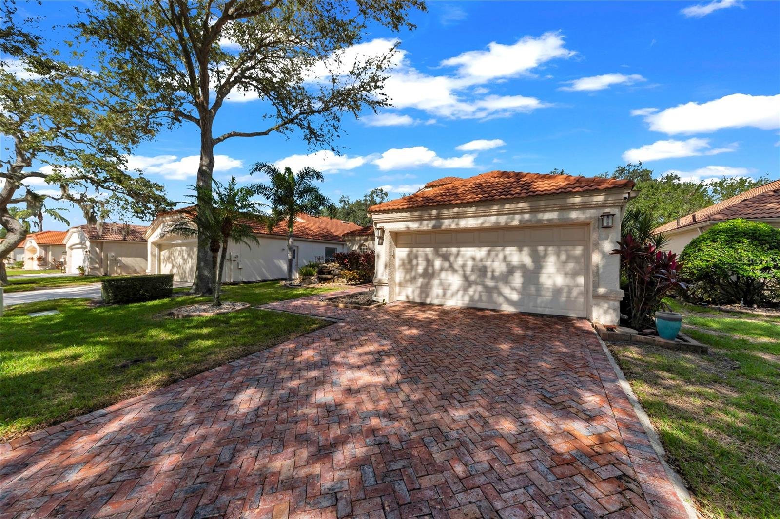 761 LIGHTHOUSE DRIVE, Tarpon Springs, FL 34689