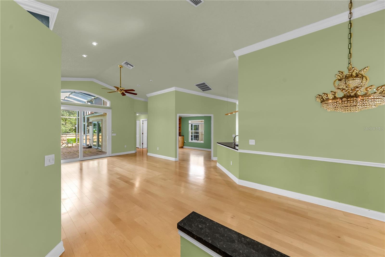 761 LIGHTHOUSE DRIVE, Tarpon Springs, FL 34689