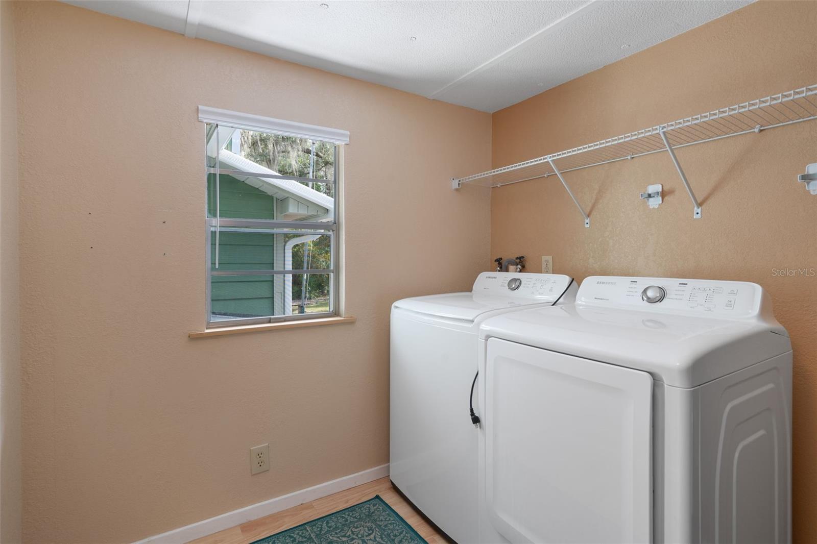 5642 CYRIL DRIVE, Dade City, FL 33523