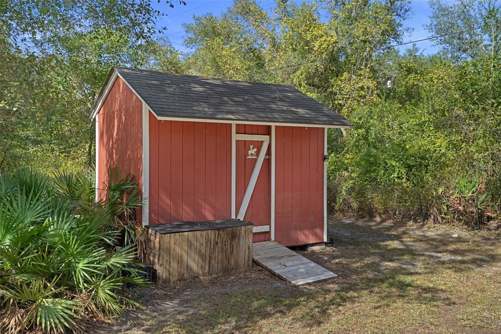 5642 CYRIL DRIVE, Dade City, FL 33523