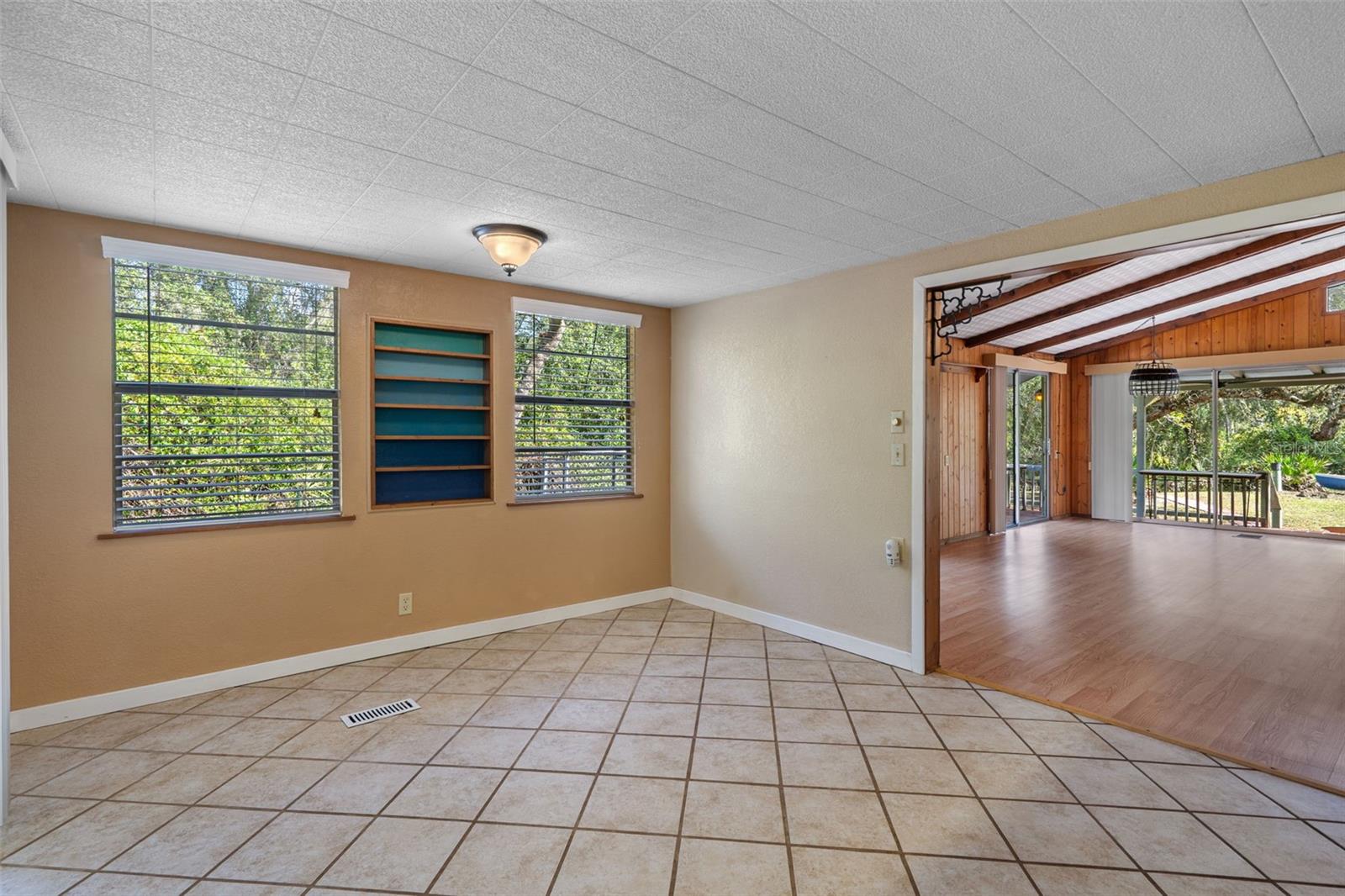 5642 CYRIL DRIVE, Dade City, FL 33523