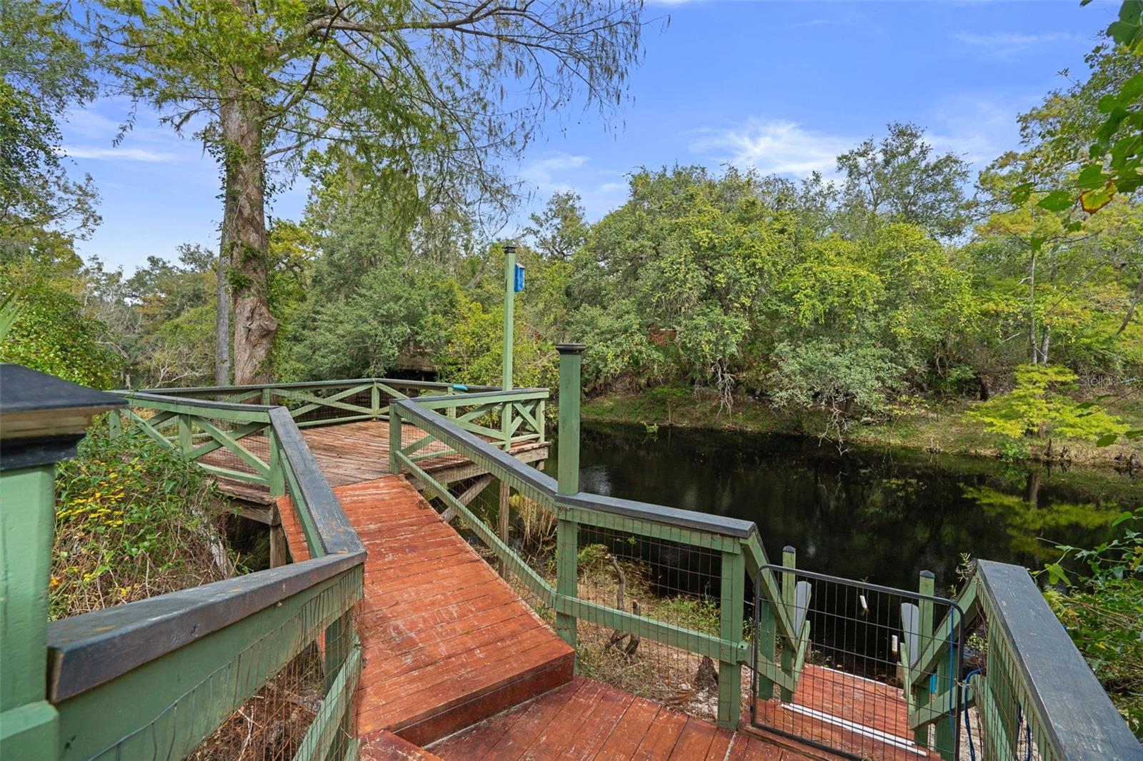 5642 CYRIL DRIVE, Dade City, FL 33523
