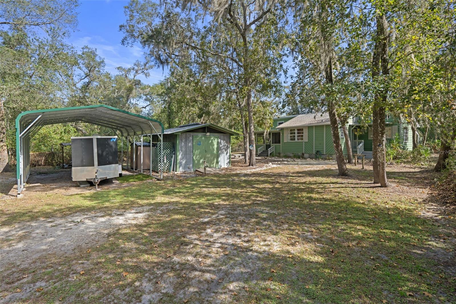 5642 CYRIL DRIVE, Dade City, FL 33523