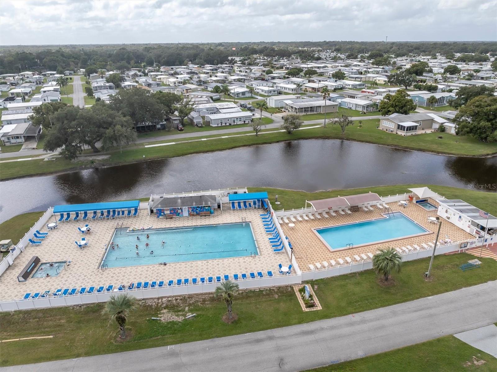 37324 LOIS AVENUE, Zephyrhills, FL 33542