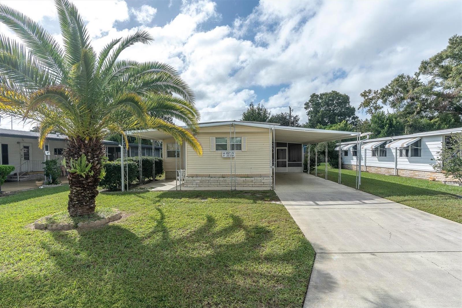 37324 LOIS AVENUE, Zephyrhills, FL 33542