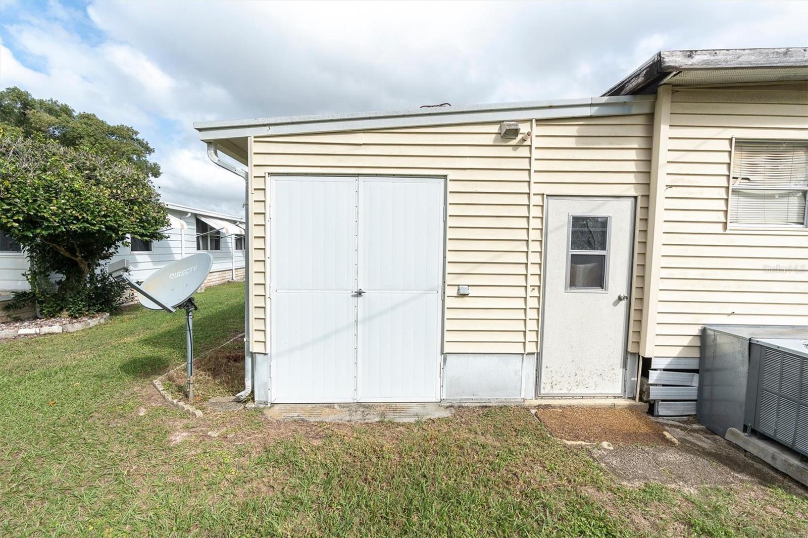 37324 LOIS AVENUE, Zephyrhills, FL 33542