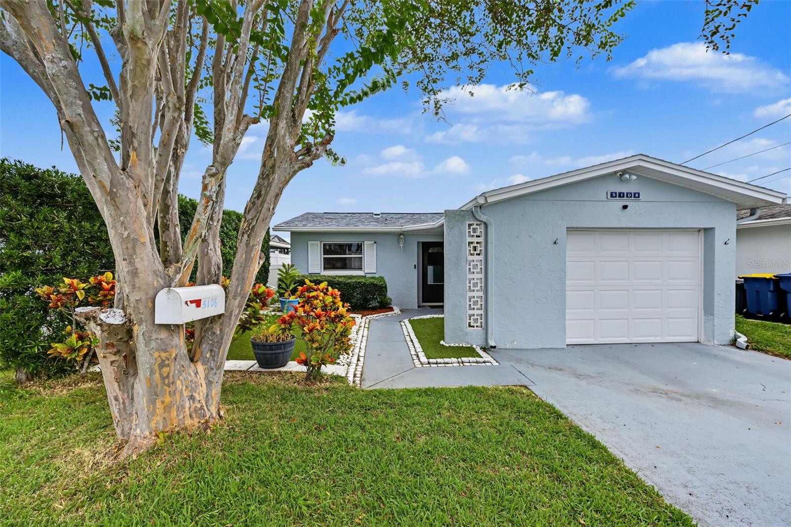 5106 BLUE HERON DRIVE, New Port Richey, FL 34652