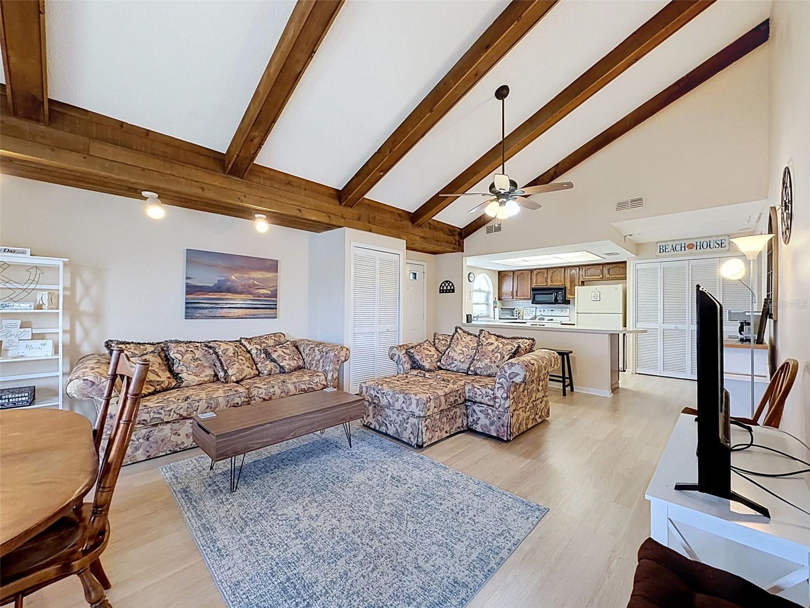 9135 LINGROVE ROAD, Weeki Wachee, FL 34613