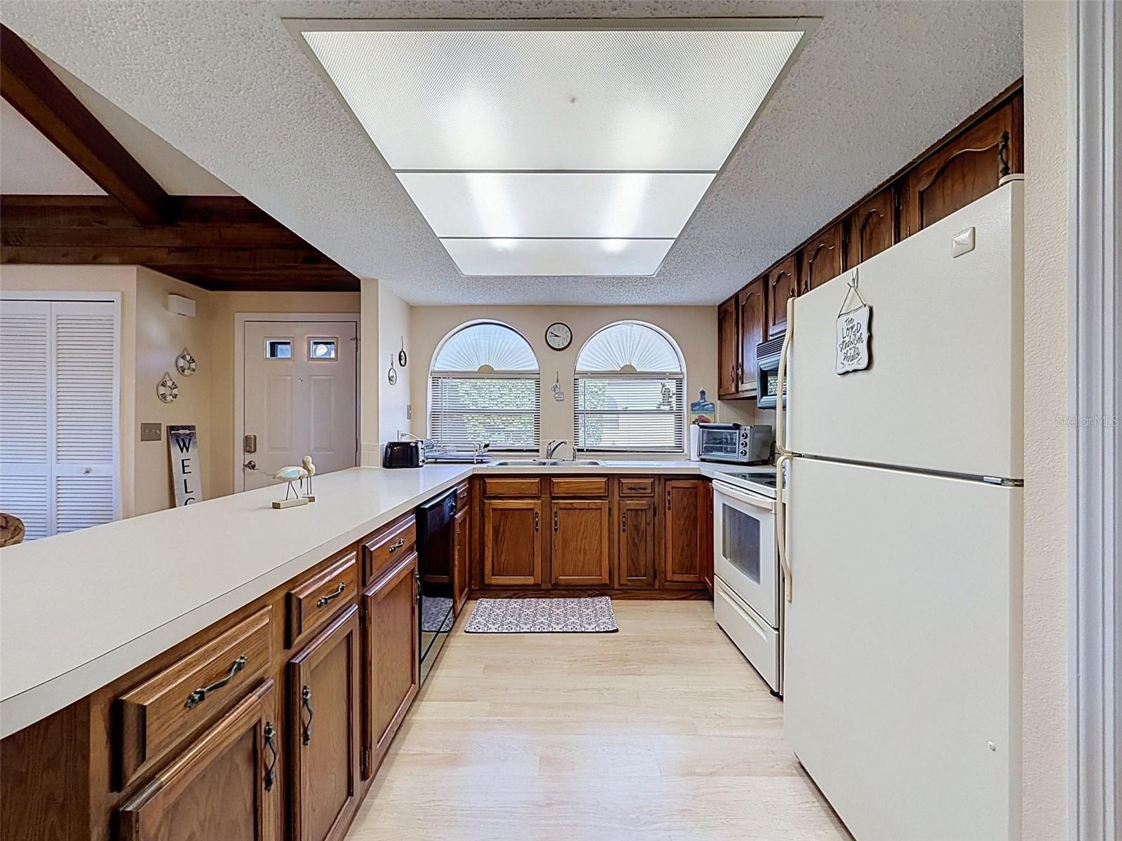 9135 LINGROVE ROAD, Weeki Wachee, FL 34613