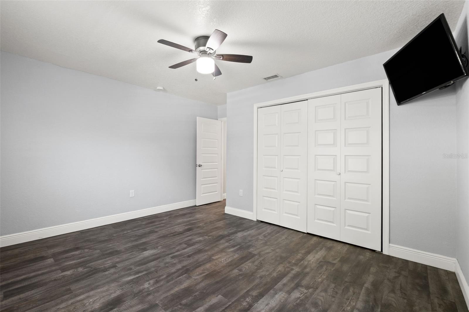 Second bedroom