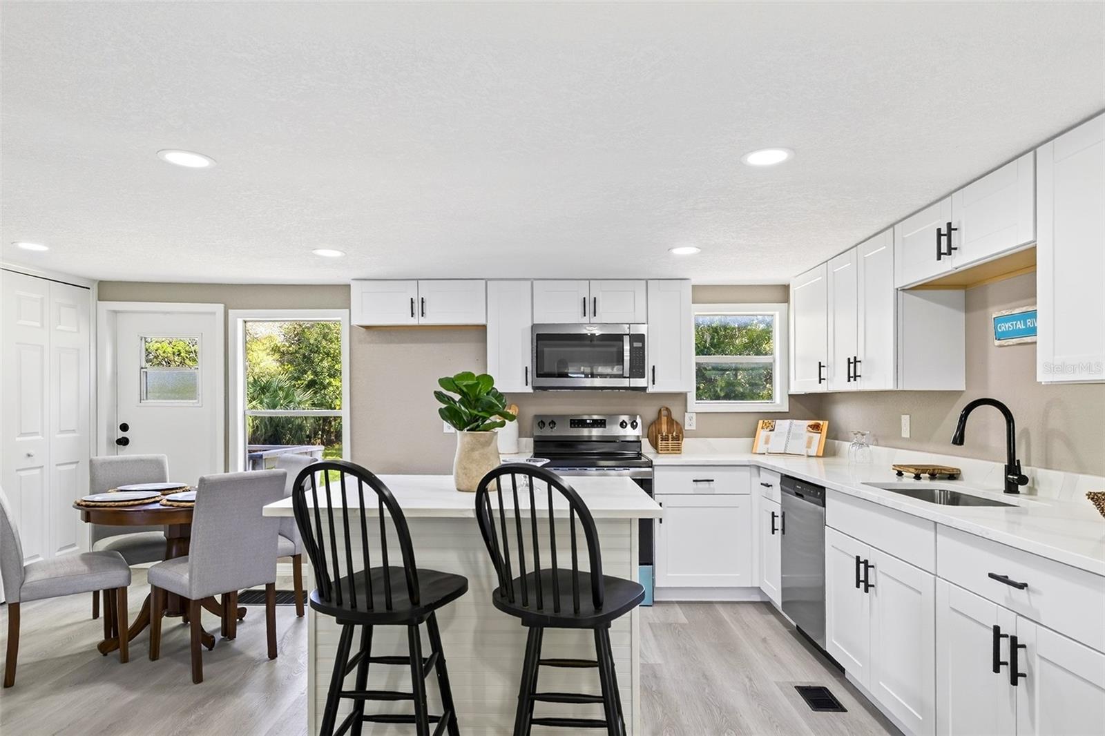 7149 W HADENOTTER LANE, Homosassa, FL 34446