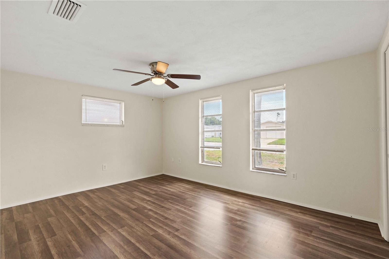 6411 TRALEE AVENUE, New Port Richey, FL 34653