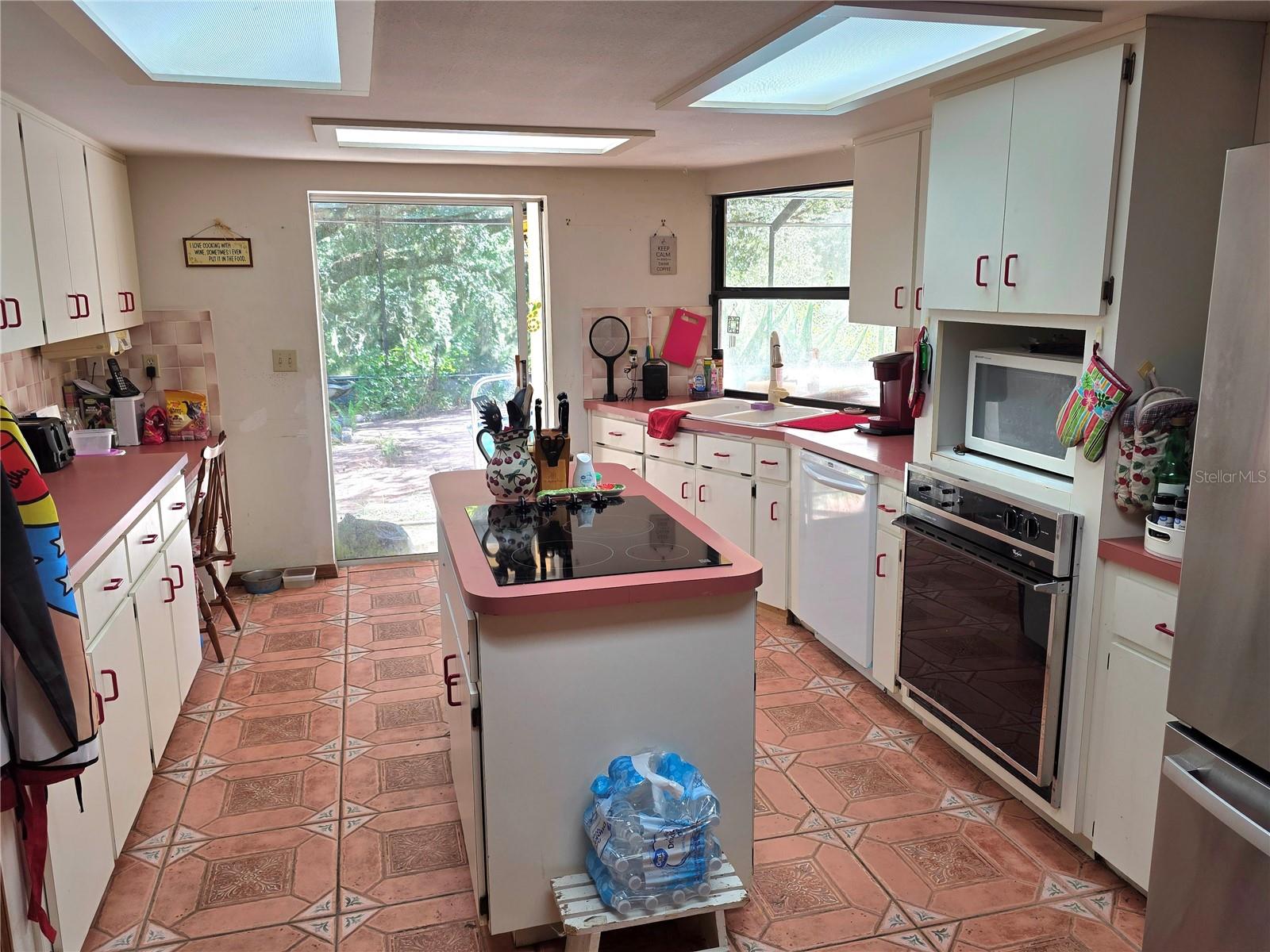 905 S MILDRED AVENUE, Brooksville, FL 34601