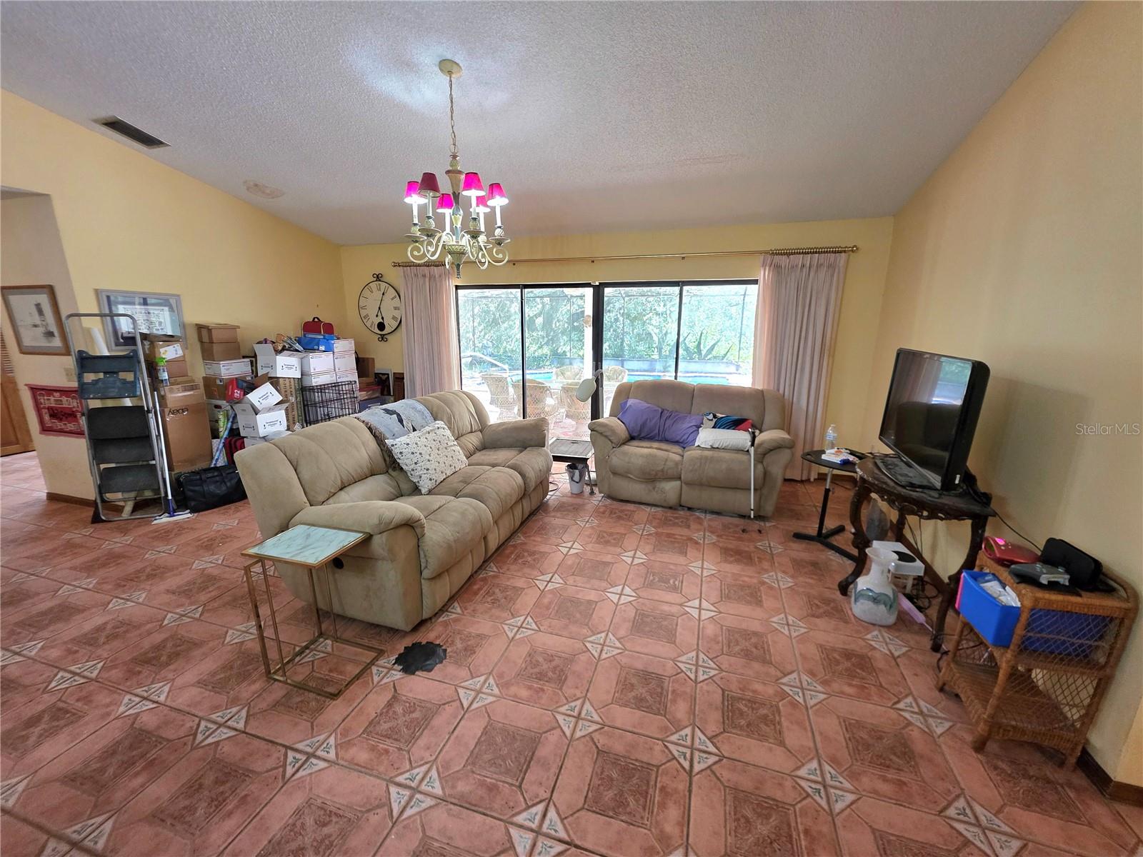 905 S MILDRED AVENUE, Brooksville, FL 34601