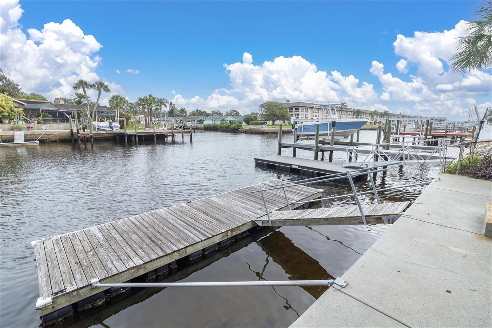 4351 FLORAMAR TERRACE, New Port Richey, FL 34652