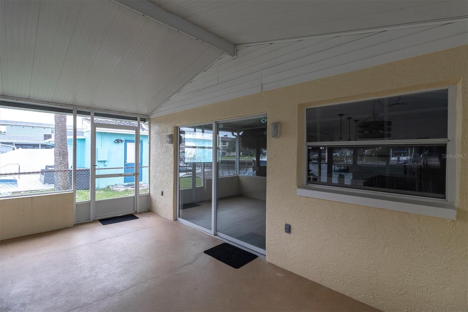4351 FLORAMAR TERRACE, New Port Richey, FL 34652