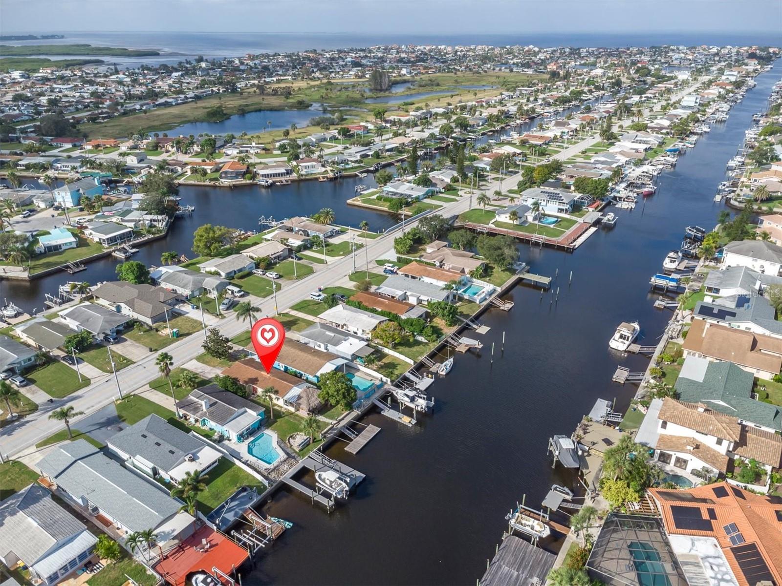 4351 FLORAMAR TERRACE, New Port Richey, FL 34652