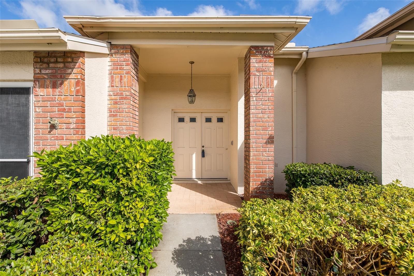 9015 WARWICK LANE, New Port Richey, FL 34655