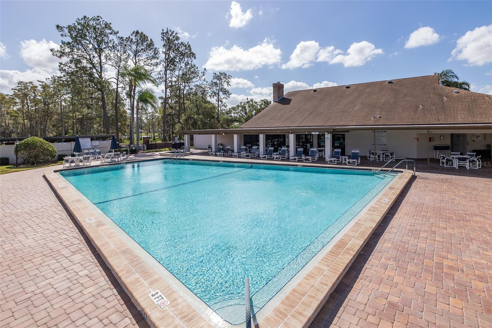 9015 WARWICK LANE, New Port Richey, FL 34655