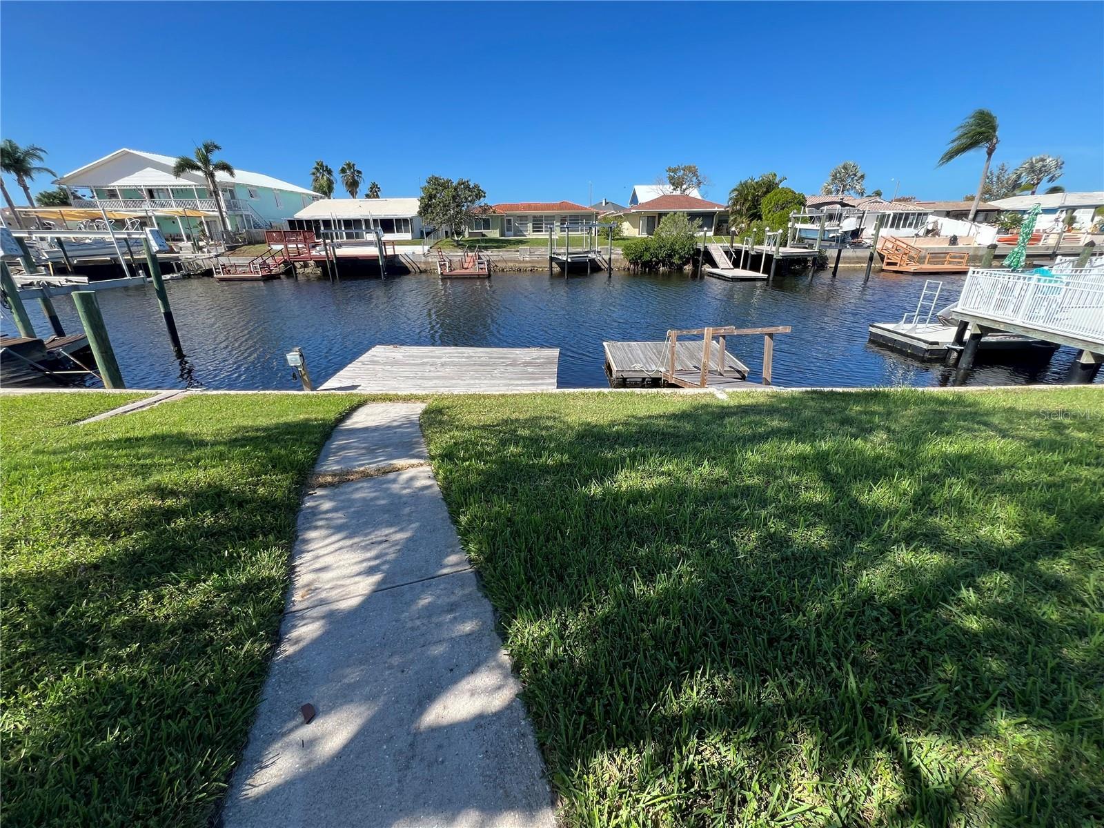 4937 DORY DRIVE, New Port Richey, FL 34652