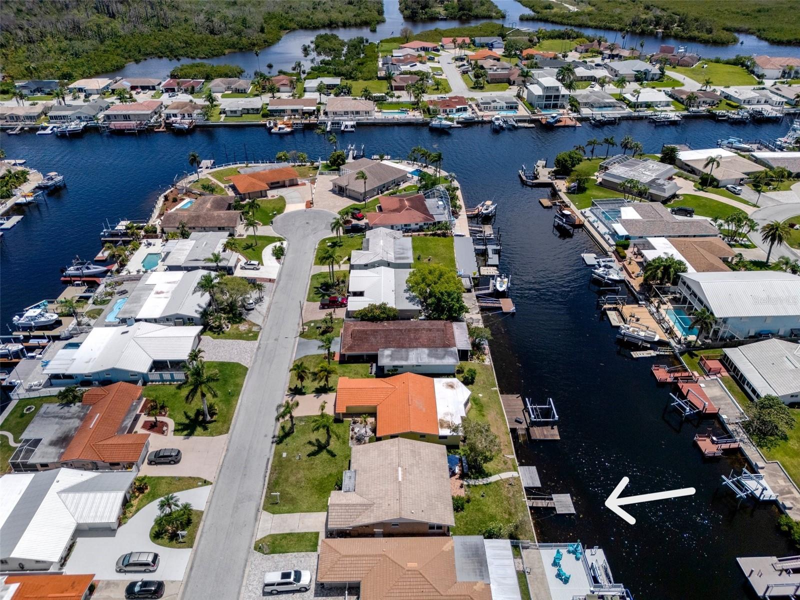 4937 DORY DRIVE, New Port Richey, FL 34652