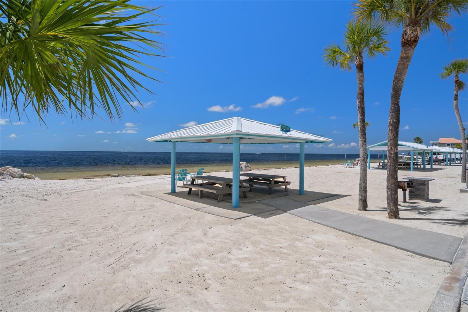 4937 DORY DRIVE, New Port Richey, FL 34652
