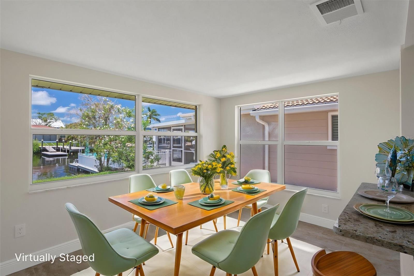 Staged - Breakfast Area