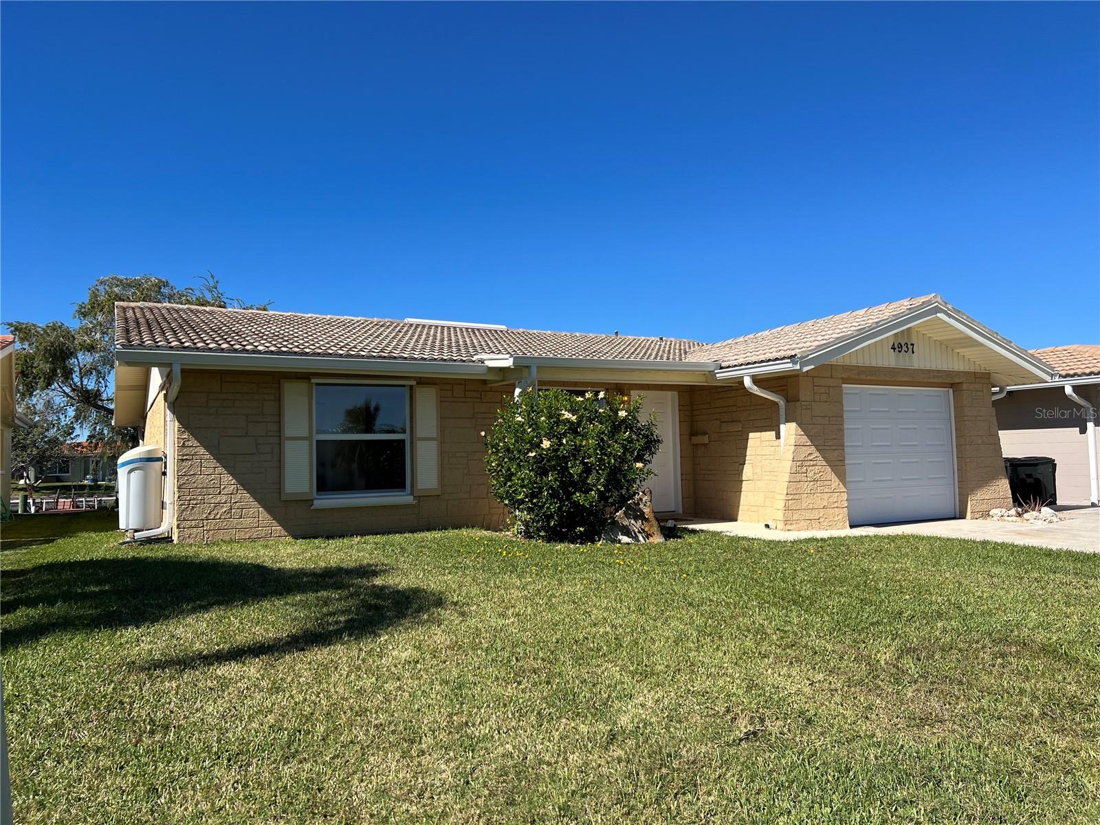 4937 DORY DRIVE, New Port Richey, FL 34652