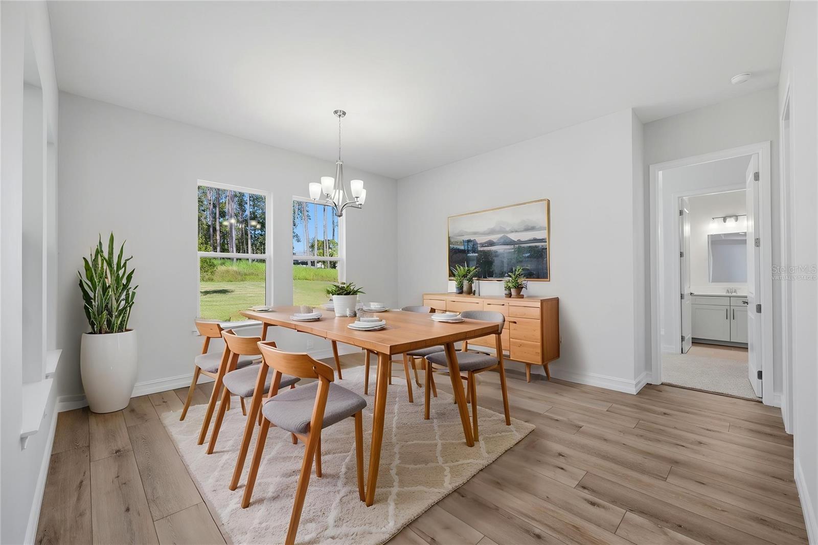 Dining (Virtually Staged)