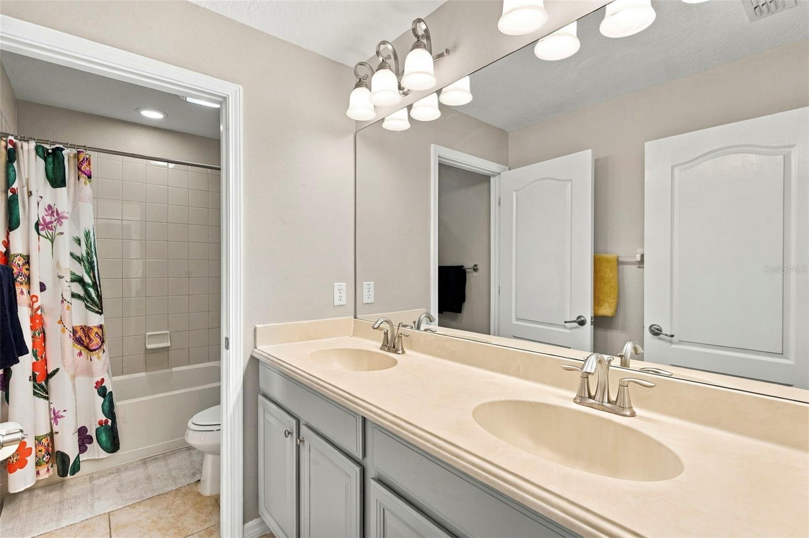 12832 SAULSTON PLACE, Hudson, FL 34669