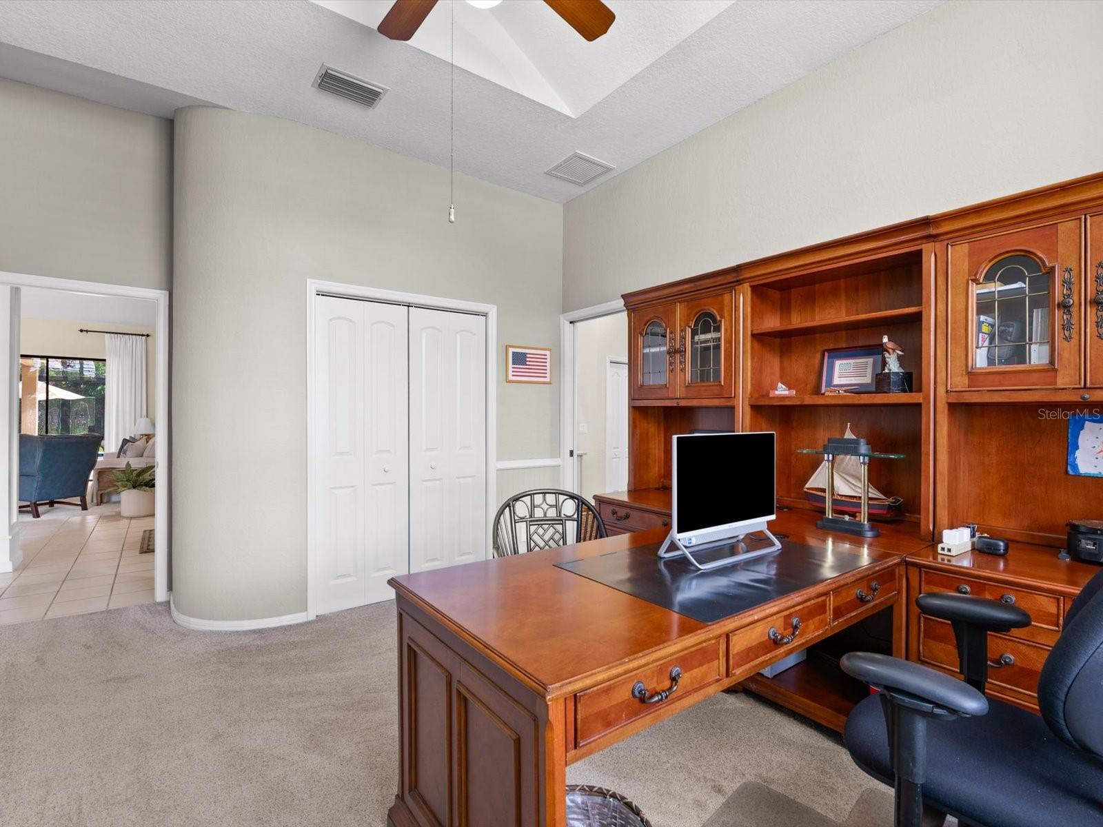 8906 SKYMASTER DRIVE, New Port Richey, FL 34654